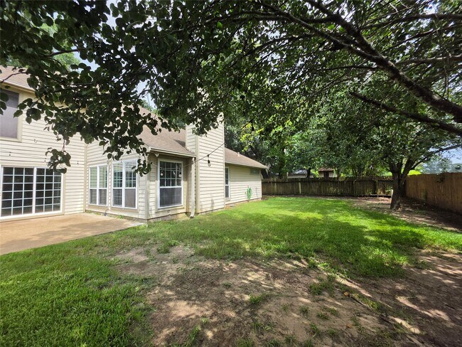 Building Photo - 19507 Oak Station Dr