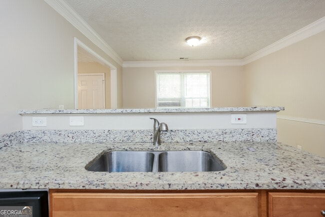 Building Photo - 3909 Riverside Pkwy