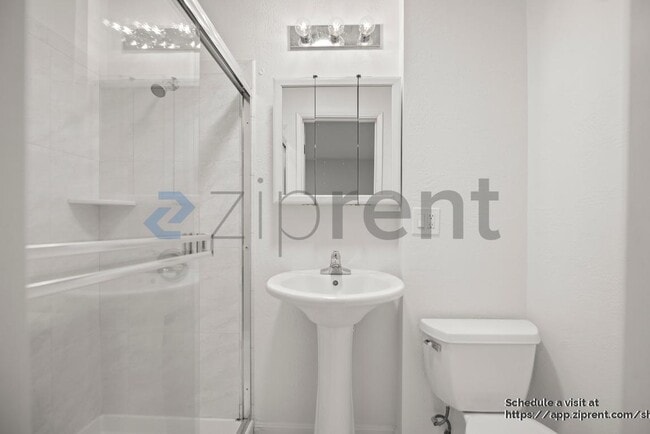 Building Photo - 836 El Camino Real