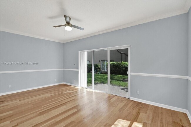 Building Photo - 3128 Coral Ridge Dr