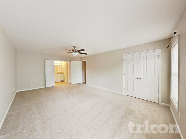Building Photo - 1700 Kildare Woods Dr