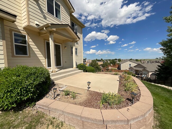 Building Photo - 3 Bedroom Home Available Near Barnes Rd & ...