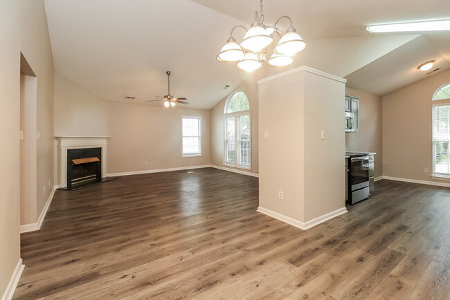 Building Photo - 9033 Shenington Pl