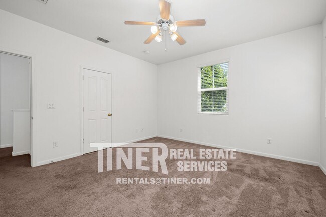 Building Photo - Beautiful North Natomas Home