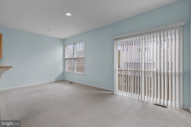 Building Photo - 22742 Bayside Way