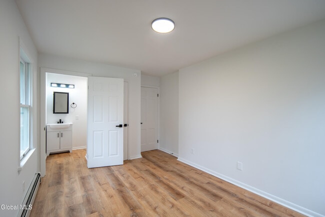 Building Photo - 644 Delaware Ave