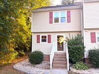 Building Photo - 6813 Glendower Rd