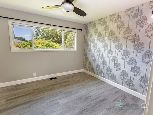 Building Photo - Charming 3-Bedroom Home in a Quiet Cul-de-Sac