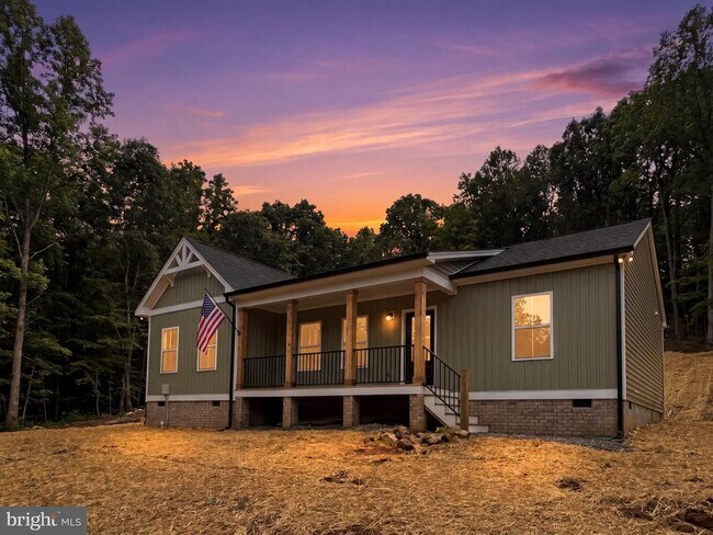 Building Photo - 441 High Top Rd