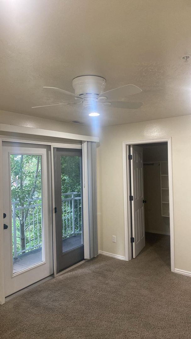 Building Photo - One Bedroom near Utah Valley Hospital, Provo Recreation Center, and BYU!