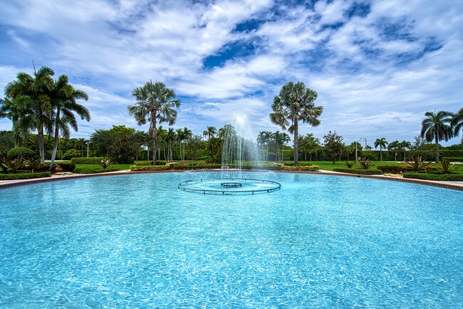 Building Photo - 438 Mansfield K