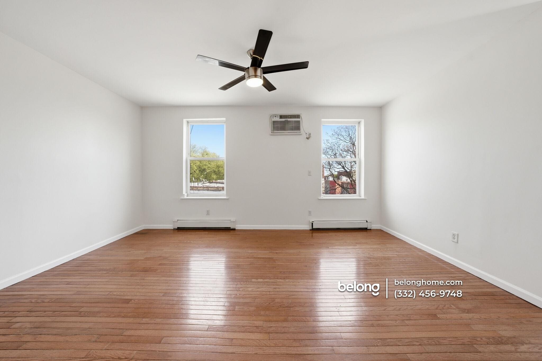 Building Photo - 202 E 93rd St