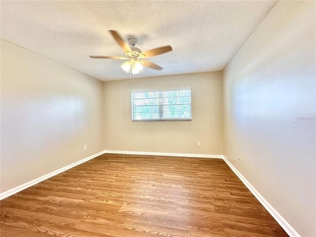 Building Photo - 132 S Bulova Dr