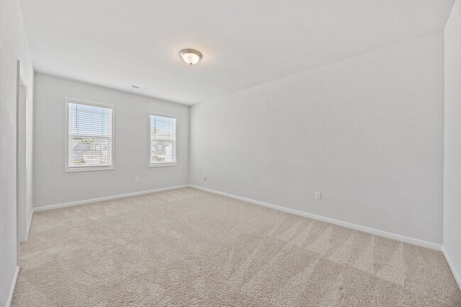 Building Photo - Beautiful, Gorgeous, New Contruction, 5 Bedroom, Garage, Bonus Room, Office, Pet Friendly!