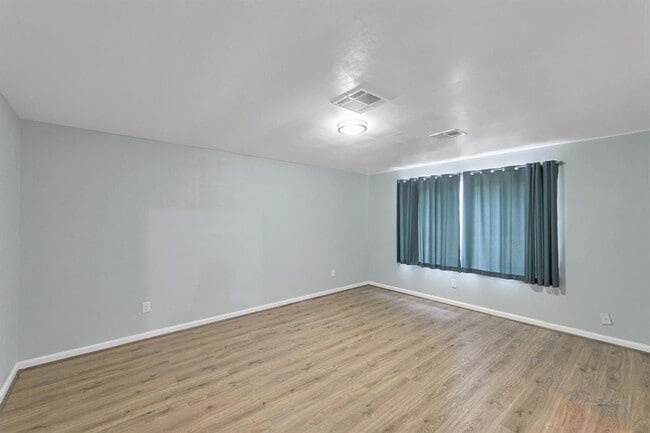Building Photo - 11019 Willwood Dr