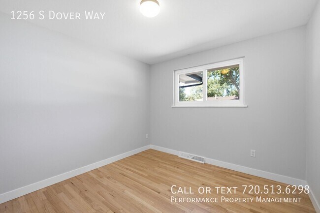 Building Photo - 1256 S Dover Way
