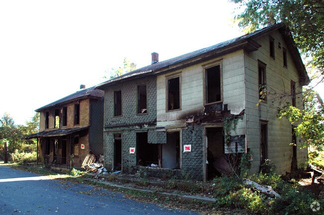 Primary Photo - 4722-4733 Tuscarora St