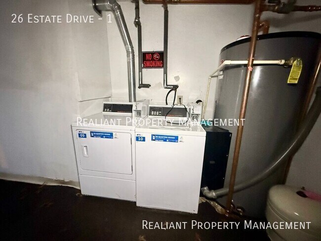 Building Photo - 26 Estate Dr