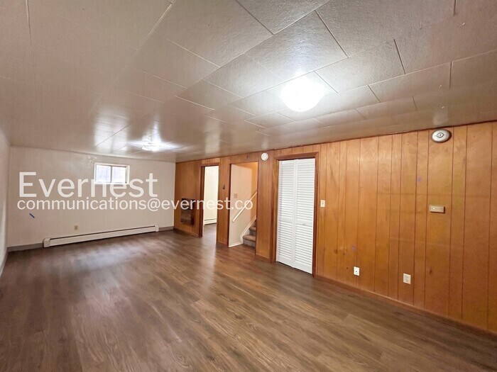 Building Photo - 2205 N Royer St