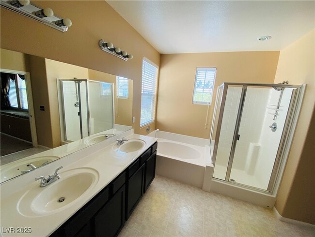 Building Photo - 8428 Bellery Ave
