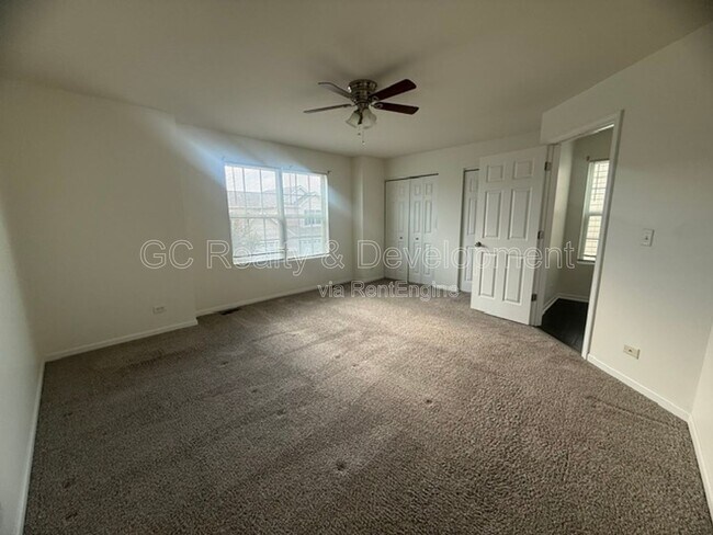 Building Photo - 1064 Turin Dr