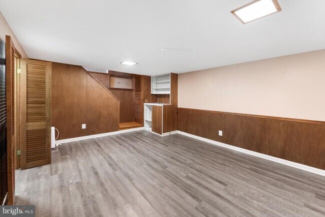 Building Photo - 4763 1st St N