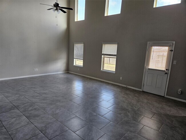 Building Photo - 18439 Grayson Blf Wy