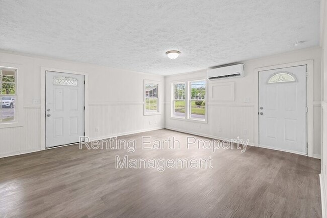 Building Photo - 207 Jemison St