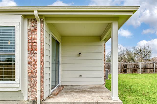 Building Photo - 206 Lakehurst Dr
