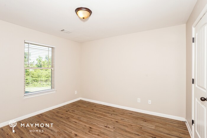 Building Photo - 1110 Jury Ct