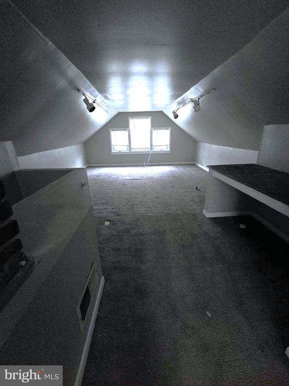 Building Photo - 310 Ohio Ave