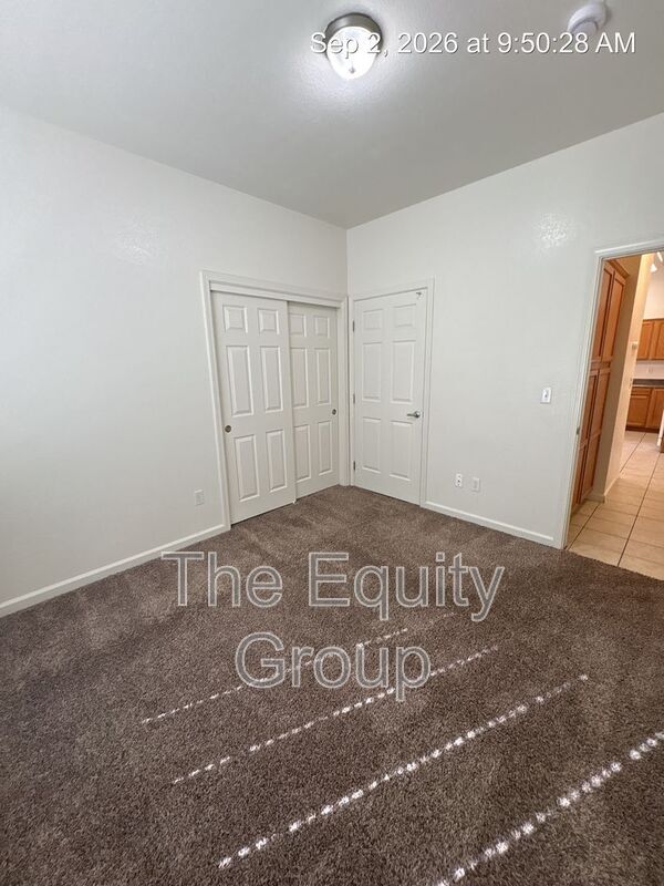Building Photo - 1311 S Crowe St