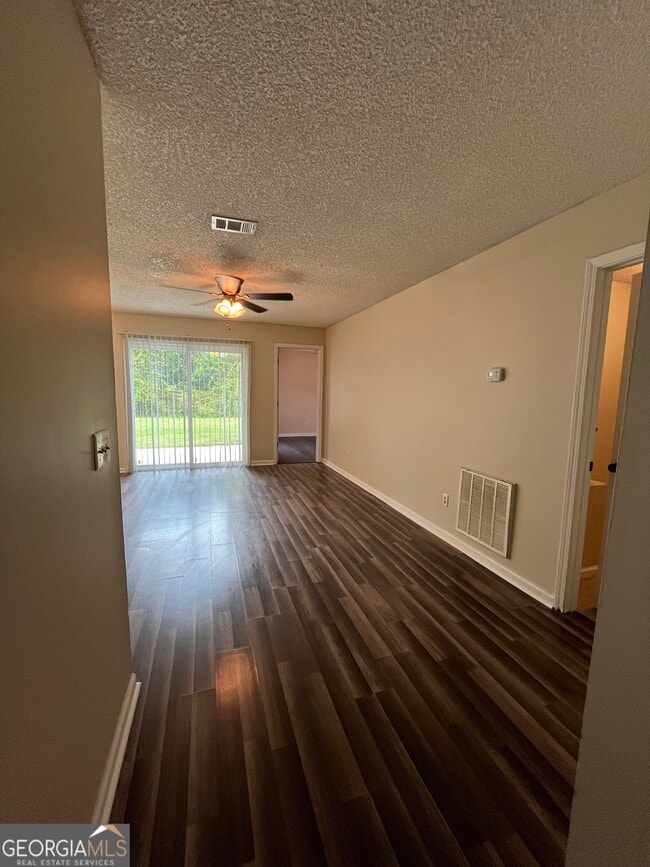 Building Photo - 16 Sapelo Dr