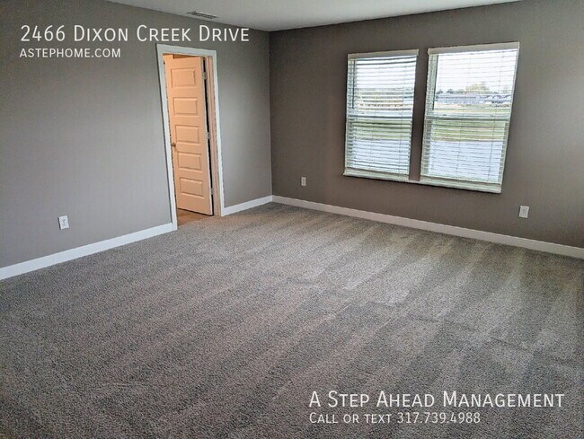 Building Photo - 2466 Dixon Crk Dr