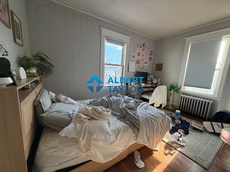 Bedroom 2 - 45 Cherokee St