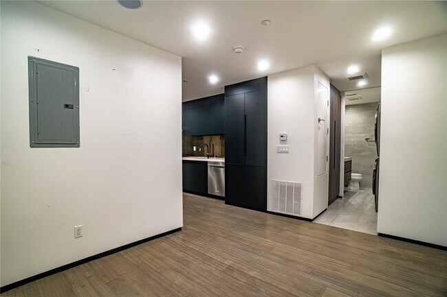 Building Photo - 8148 Gould Ave