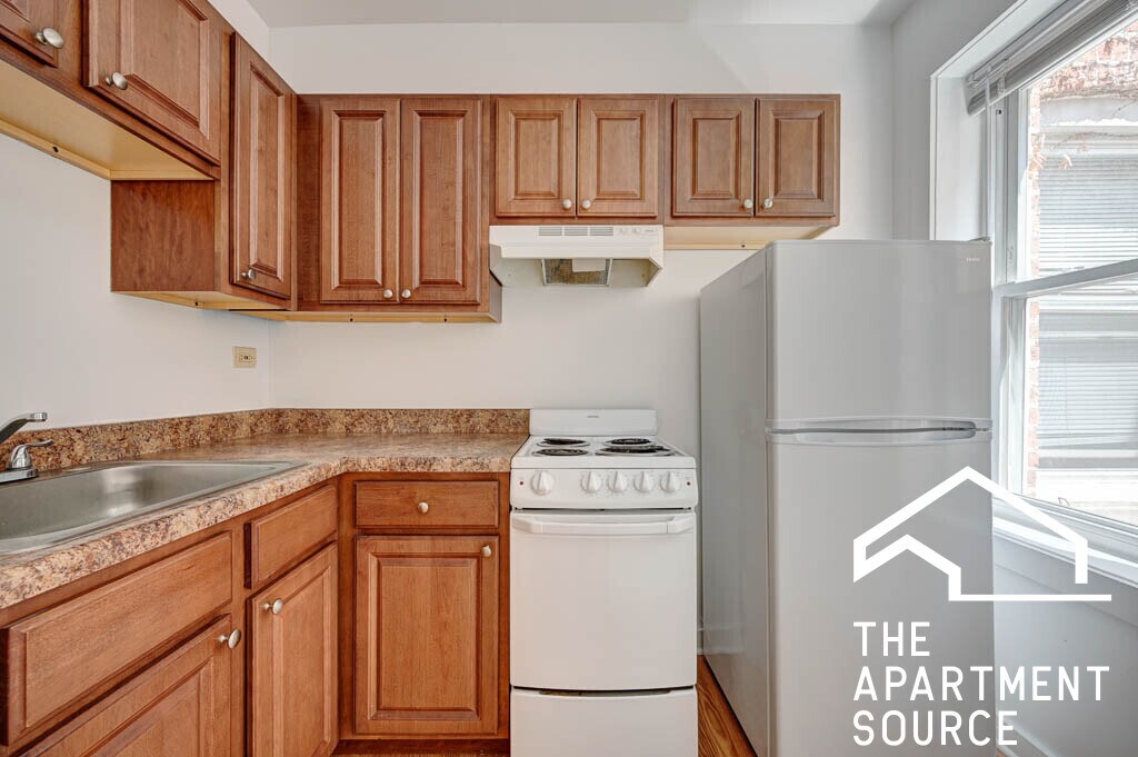 Building Photo - 1858 N Humboldt Blvd