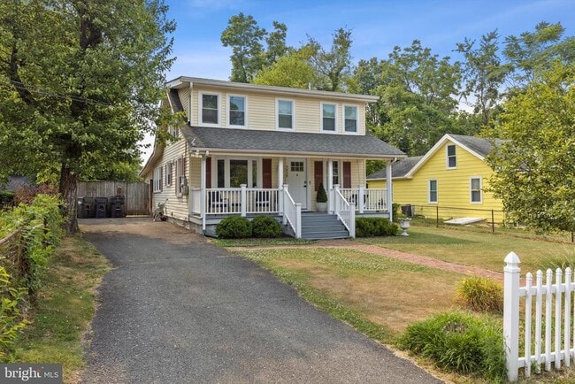 Building Photo - 4838 Virginia St