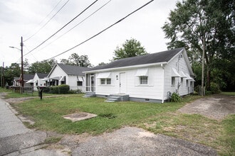 Building Photo - 114 Calvary Dr