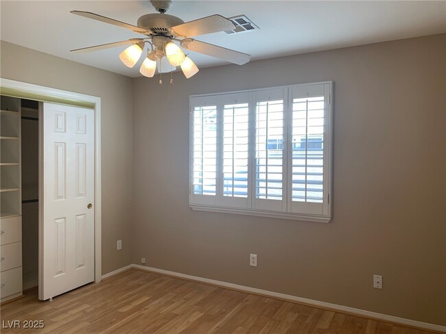 Building Photo - 5021 Glenarden Dr