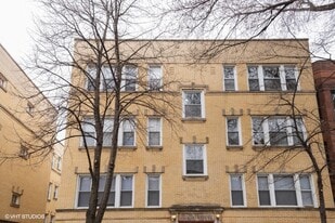 Building Photo - 4000 N Kenmore Ave
