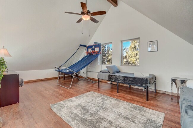 Building Photo - 123 Pinecrest Rd