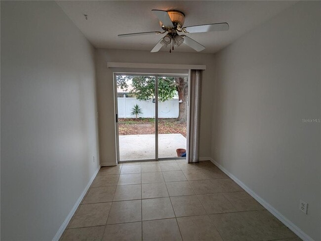 Building Photo - 5000 Anclote River St