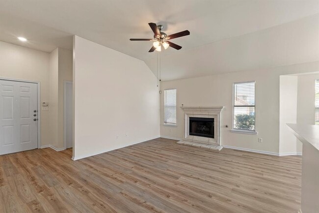 Building Photo - 1501 Catherine Ct