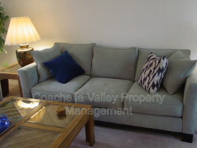 Building Photo - 1800 Paseo Racqueta