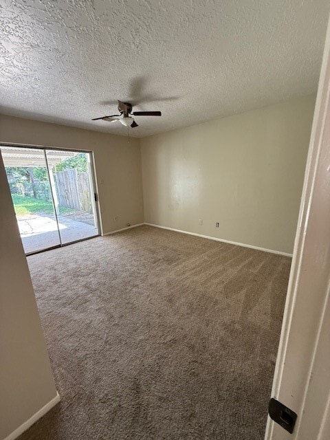 Building Photo - 9818 Rockcrest Dr