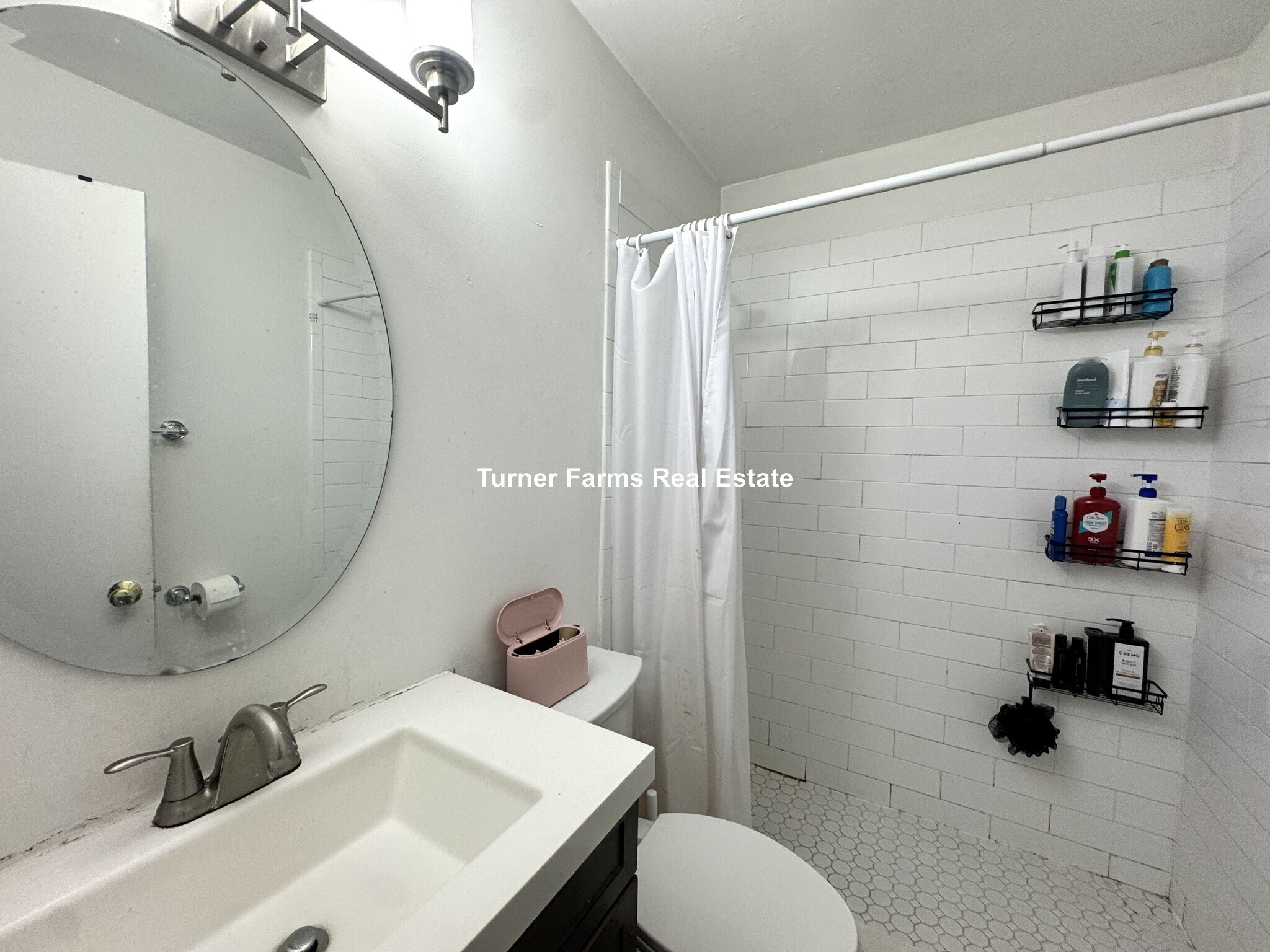 Building Photo - 772 Columbus Ave