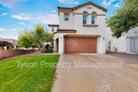 Building Photo - 1032 Clear Creek Ct