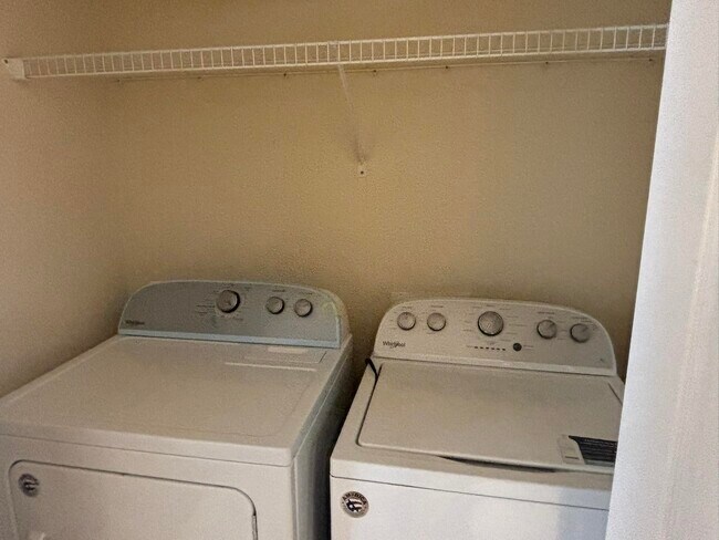 Building Photo - 4434 Gearhart Rd