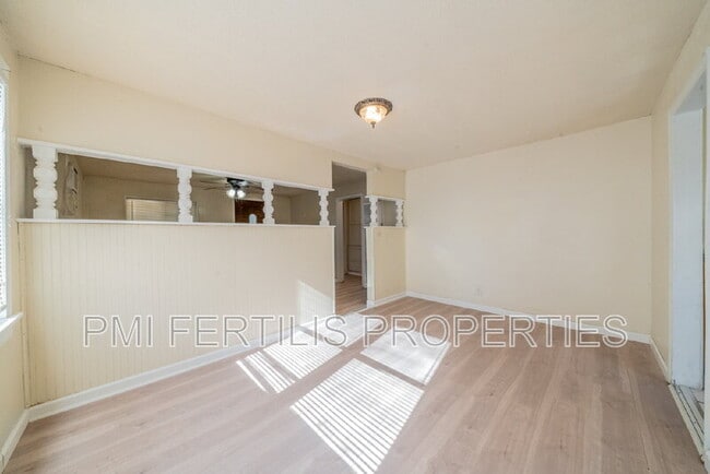 Building Photo - 7221 Olive St